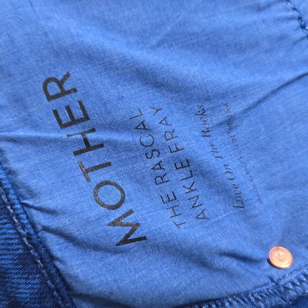 MOTHER The Rascal Ankle Fray Jeans - Picture 13 of 16
